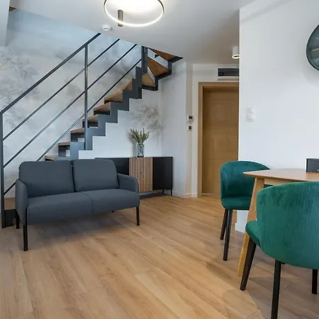 Woody - Smart Luxury Apartment *