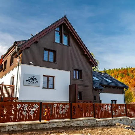 Woody - Smart Luxury