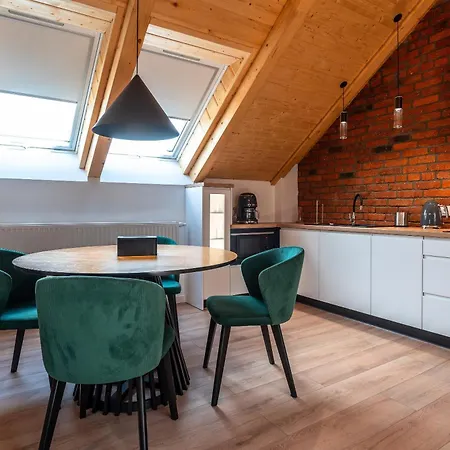 Woody - Smart Luxury Apartment *