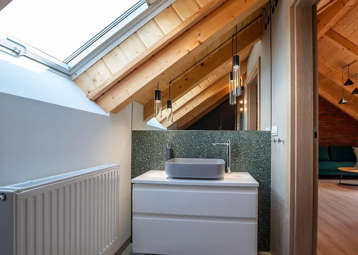 Woody - Smart Luxury 카르파츠